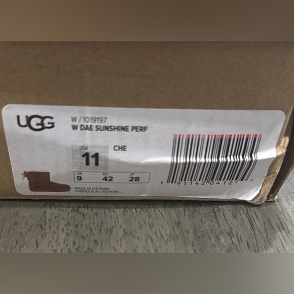 UGG Dae Sunshine Perf Size 11 - Picture 6 of 12